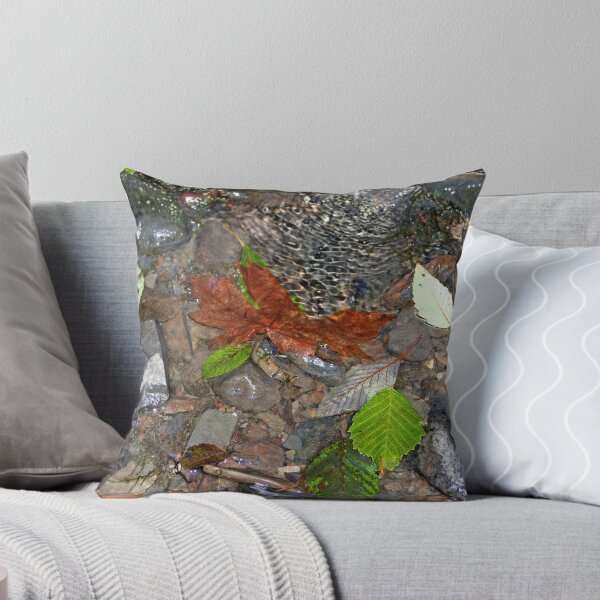 Item preview, "Trickle" designed and sold by Lynn Bawden.