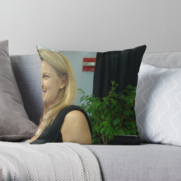 Lovely Lady 21 - Vanna White Throw Pillow