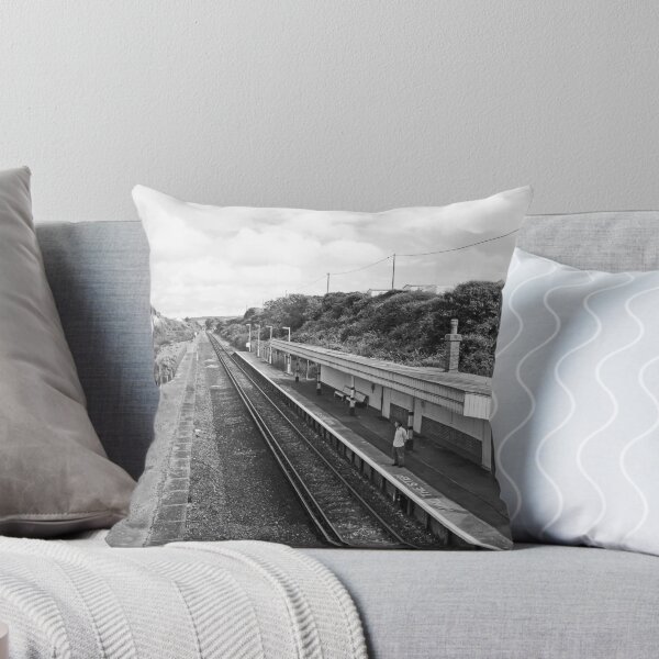 Item preview, only the lonely designed and sold by Janis Read-Walters.