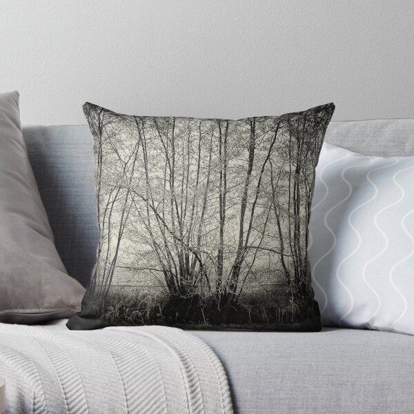 branches in the mist Throw Pillow