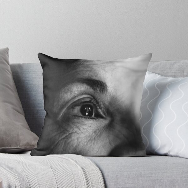 Artikelvorschau, my mother's eyes entworfen und verkauft von Mario Purisic.
