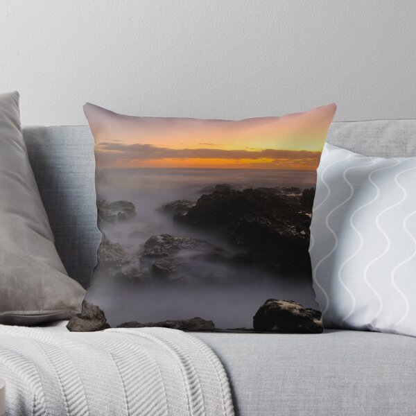 Sunrise at Mullway Throw Pillow