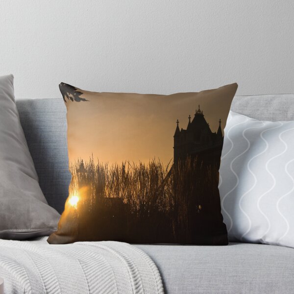 Artikelvorschau, Tower Bridge Sunset entworfen und verkauft von Paul Davey.