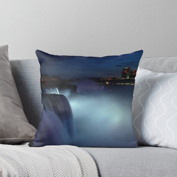 Aperçu de l'œuvre Niagara au crépuscule créée et vendue par PJS15204.