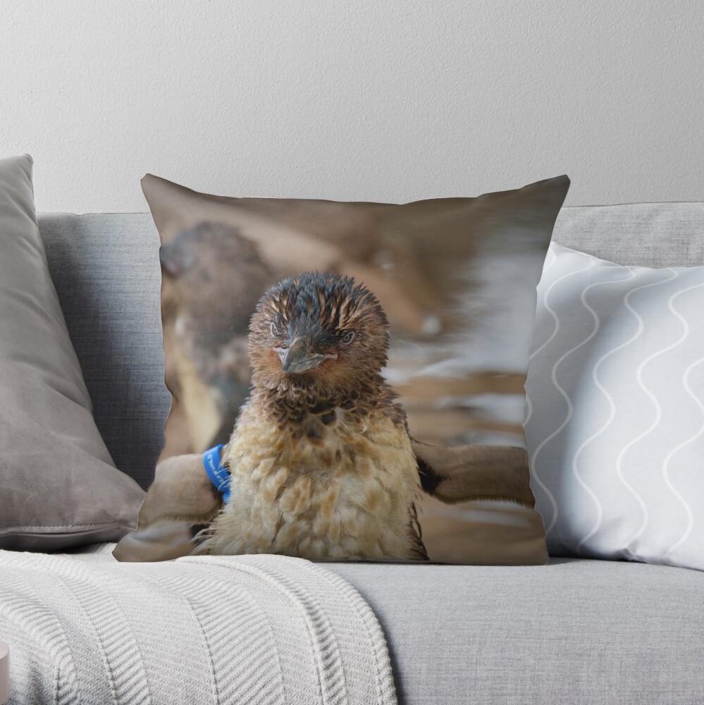 I can fly... Throw Pillow