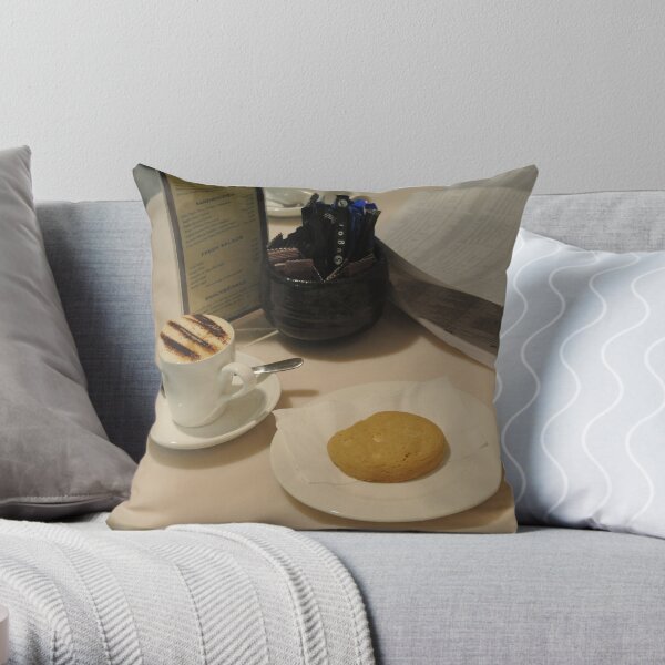 Cappuchino for one Throw Pillow
