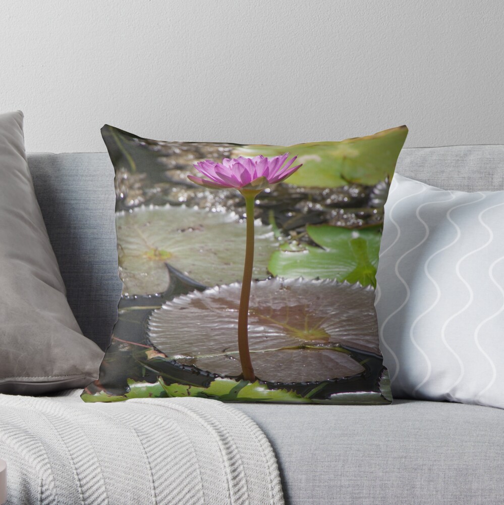 Water Lilly Throw Pillow