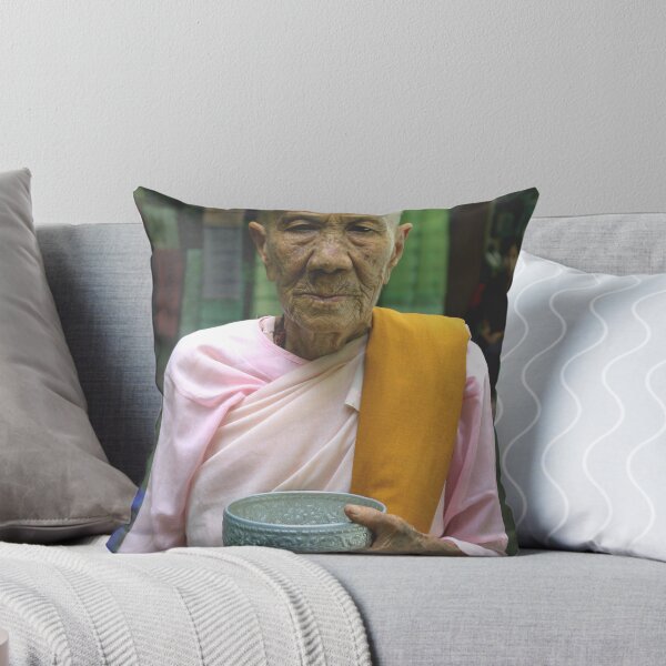 Artikelvorschau, Buddhist nun, Rangoon, Burma. entworfen und verkauft von Darius4522.