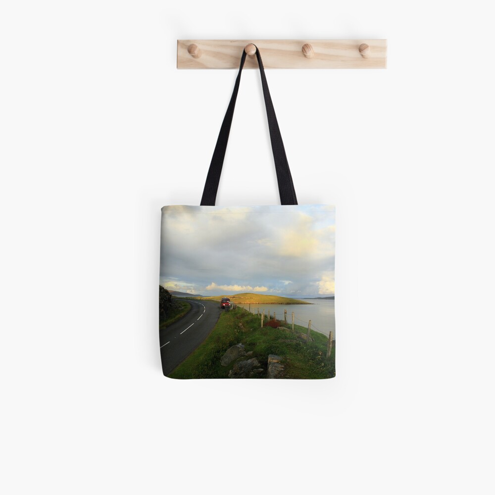 van 2 Tote Bag