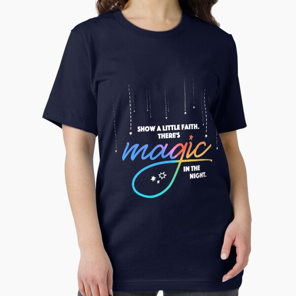 Vista previa del artículo con la obra «Magia en la noche», diseñado y vendido por MorvenLucky.
