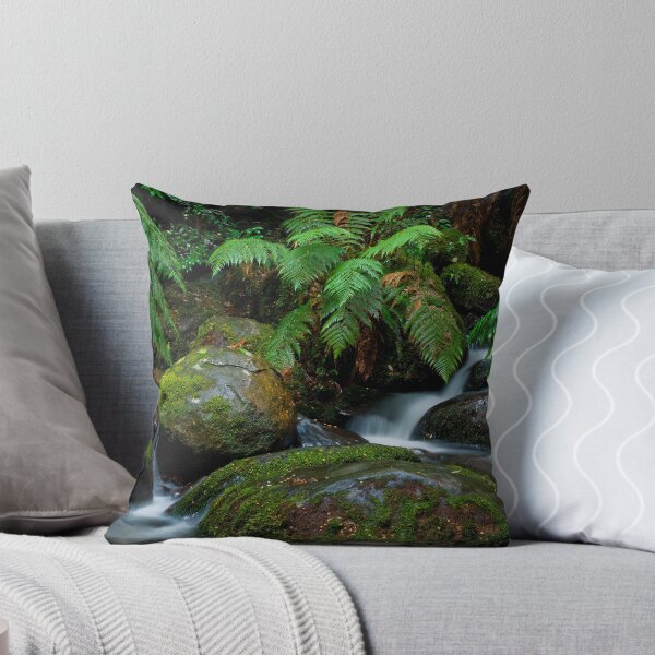Aperçu de l'œuvre Cement Creek Yarra Ranges créée et vendue par Tony Lin.