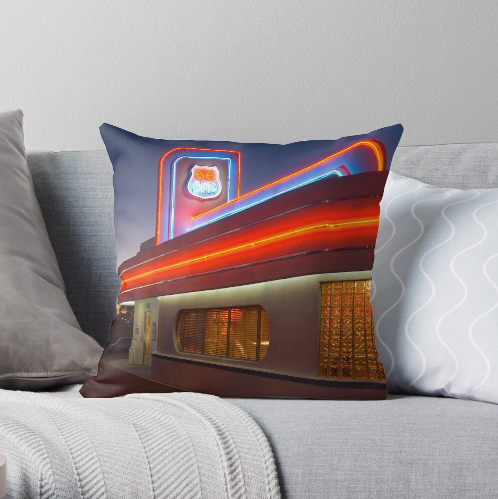 USA. New Mexico. Albuquerque. Route 66 Diner. (Alan Copson ©) Throw Pillow
