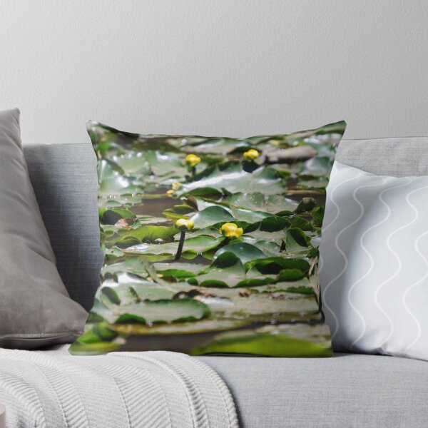 Artikelvorschau, Lillies on the Bayou entworfen und verkauft von Marlo510.