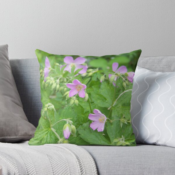 Artikelvorschau, Purple Wildflowers entworfen und verkauft von pixiepogs.