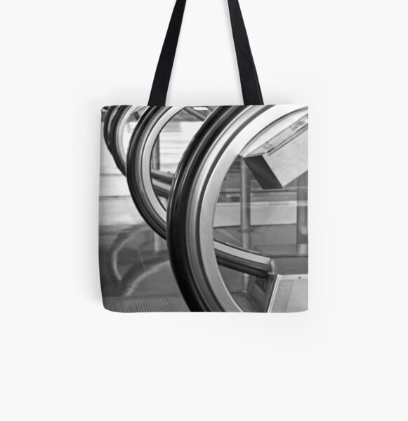 Black Curves All Over Print Tote Bag