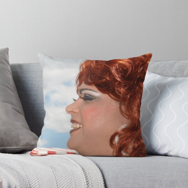 Artikelvorschau, everybody loves a redhead entworfen und verkauft von francesm.