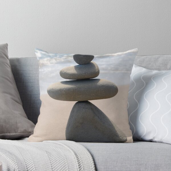 Artikelvorschau, Four Grey Stones entworfen und verkauft von Tom Deters.