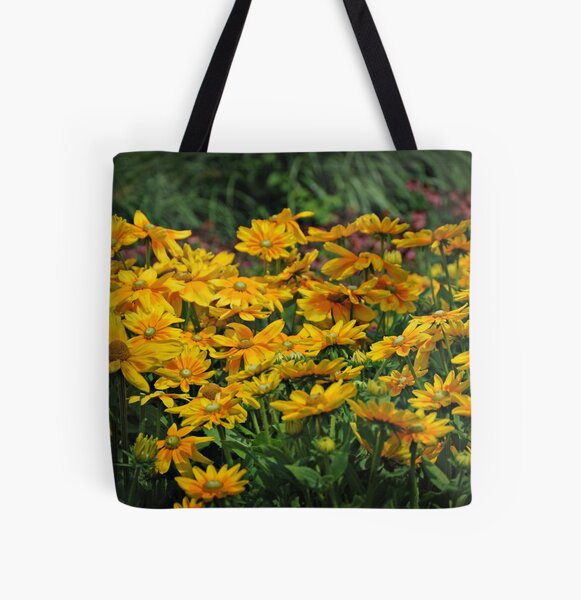 Daisies All Over Print Tote Bag
