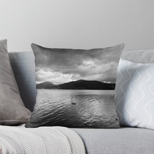 Artikelvorschau, Darkening Skies over Windermere entworfen und verkauft von Kevin Skinner.
