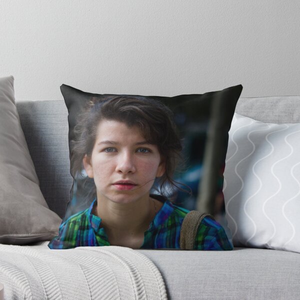 Item preview, maría designed and sold by Tony Day.