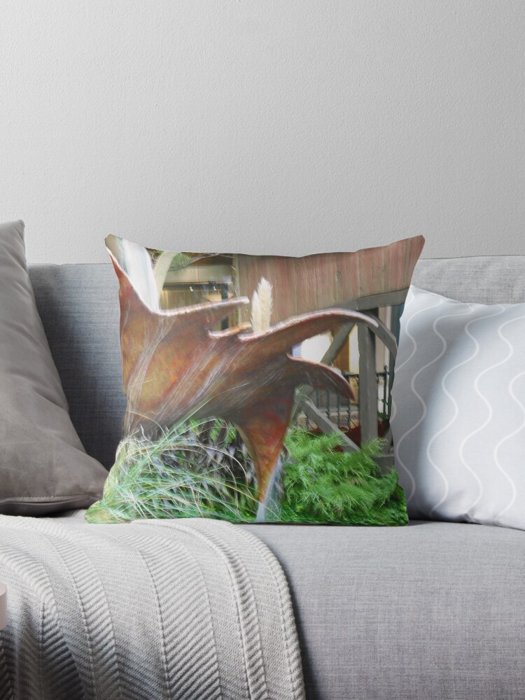 https://ih1.redbubble.net/image.797024072.0864/throwpillow,small,750x1000-bg,f8f8f8.u9.jpg