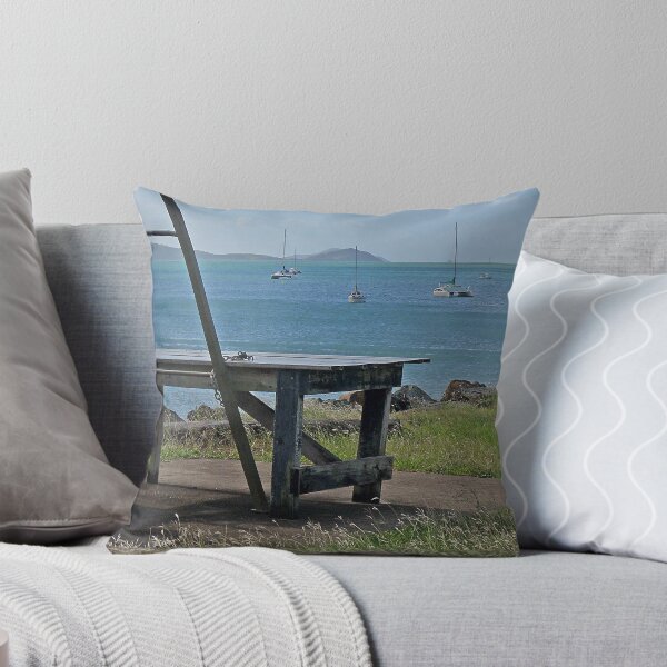 Artikelvorschau, Scenic Portrait entworfen und verkauft von Tracey Barry.