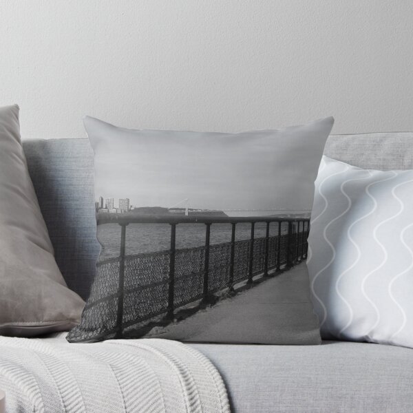 Artikelvorschau, George Washington Bridge from Riverside Park, NYC entworfen und verkauft von Henri Yrizarri.
