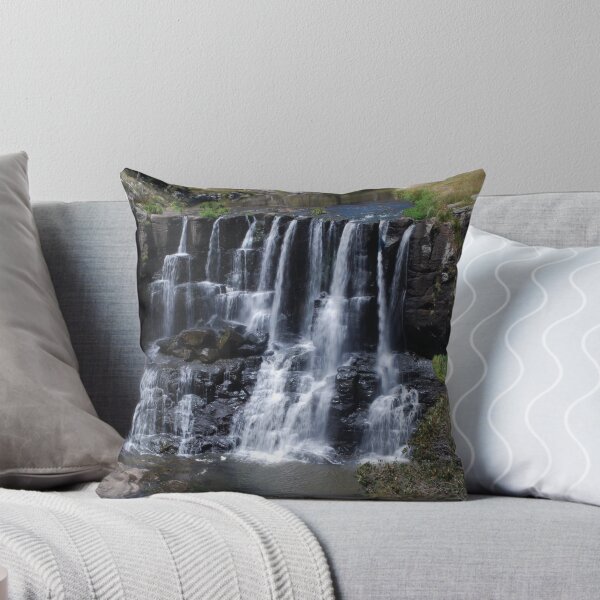 Aperçu de l'œuvre Ebor Falls, Waterfall Way, NSW créée et vendue par Penny Brooks.