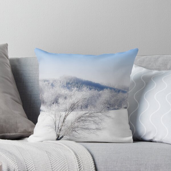 Artikelvorschau, ~ Winter Wonderland ~ entworfen und verkauft von Bobby Strange.