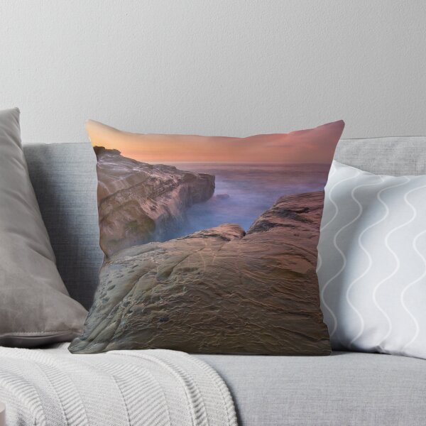 Aperçu de l'œuvre Pre-dawn light, Wind'n Sea Beach créée et vendue par Robert Whiteman.