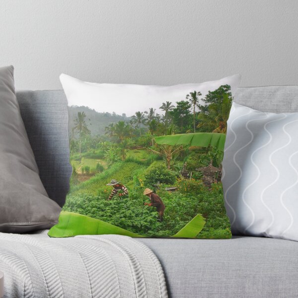 The green heart of Bali Throw Pillow