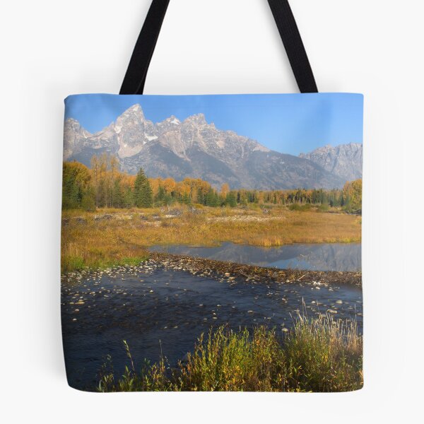 Aperçu de l'œuvre The Tetons In Autumn créée et vendue par Stephen Vecchiotti.