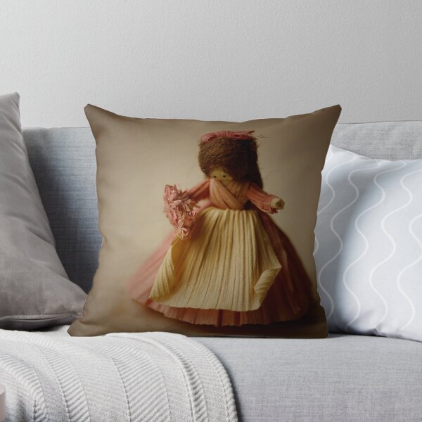 Corn husk lady Throw Pillow
