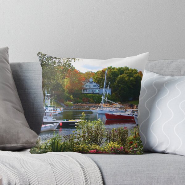 Artikelvorschau, PERKINS COVE entworfen und verkauft von Arline Grant.