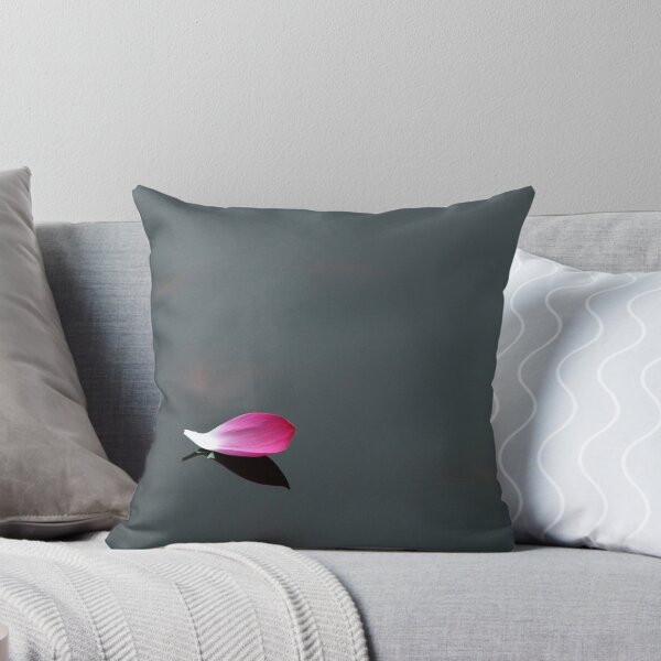 Item preview, Un petalo... designed and sold by jimmylu.