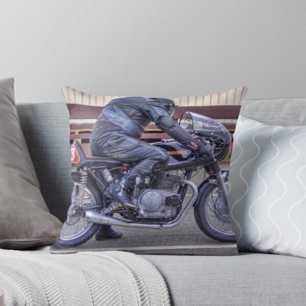 Item preview, Benelli ... ready to sprint, Teretonga designed and sold by Tony Burton.