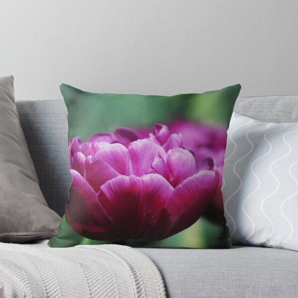 Artikelvorschau, Spring Tulip entworfen und verkauft von Laurel Haarer.