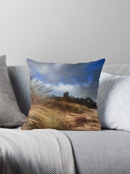 Going to Red Castle Throw Pillow