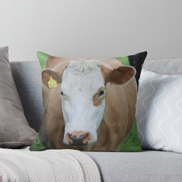 Aperçu de l'œuvre How Now Brown Cow créée et vendue par Dave Godden.