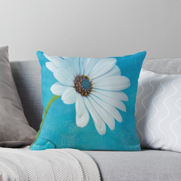 Artikelvorschau, Peek-a-Blue 2 entworfen und verkauft von Leslie Nicole.