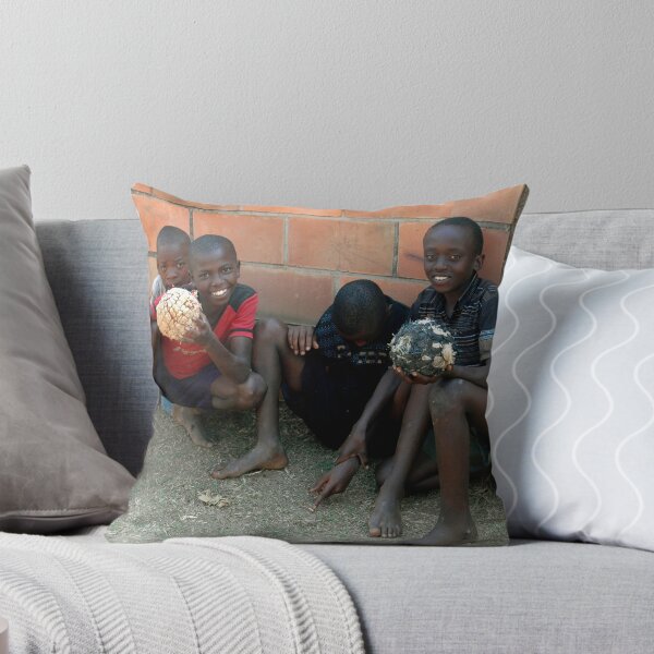 Artikelvorschau, Rwandan Kids entworfen und verkauft von Lindsey Van Nuil.