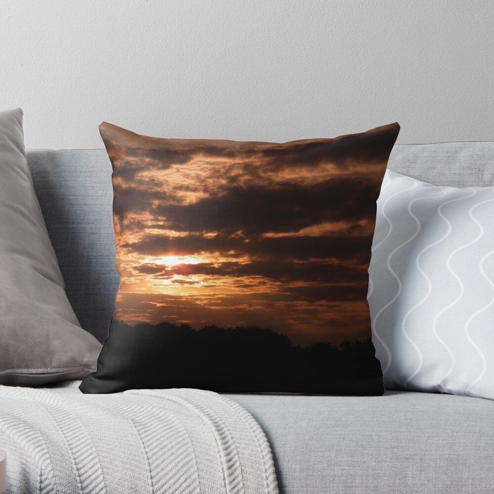 Kent Sunset 02 Throw Pillow