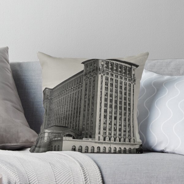 Artikelvorschau, The Detroit Train Station entworfen und verkauft von Diane Marie Kramer.