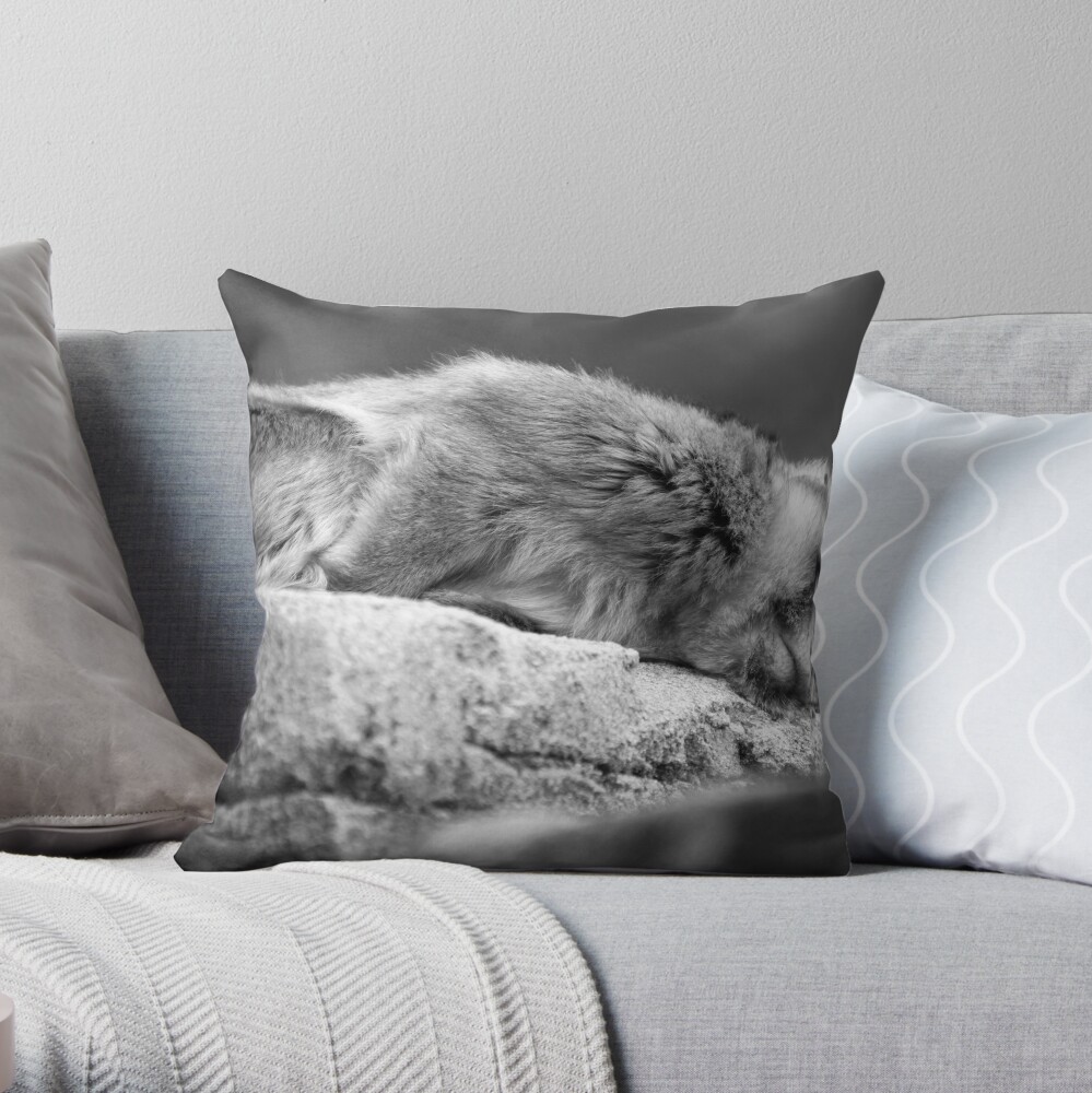 I Give Up Throw Pillow