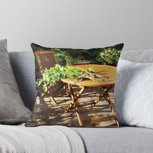 Artikelvorschau, Autumn Table entworfen und verkauft von artfulvistas.