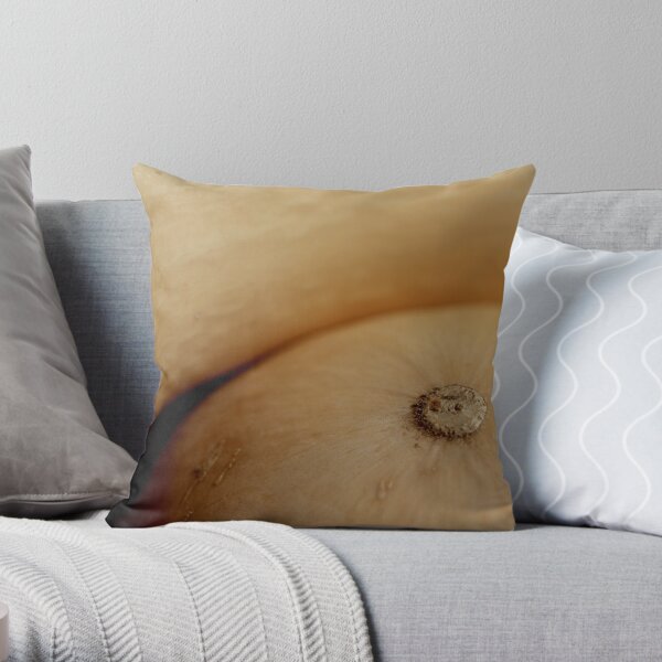 couple shapes Throw Pillow