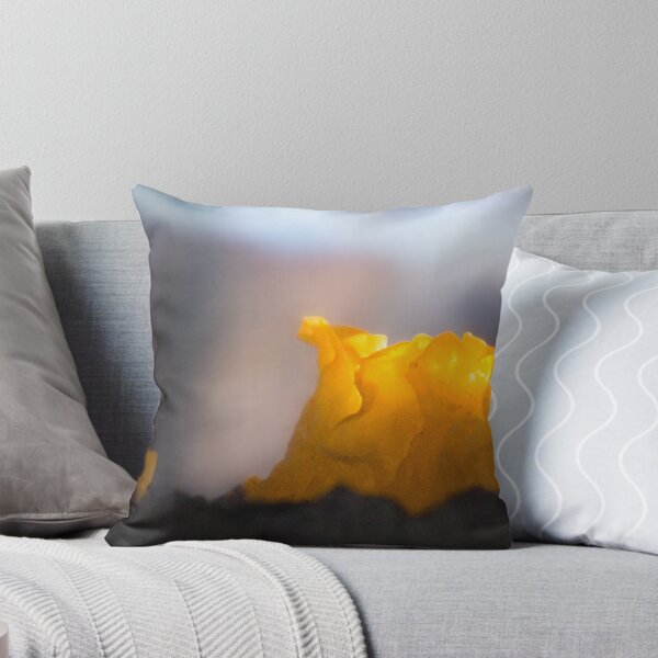 Artikelvorschau, Yellow jelly like a candle entworfen und verkauft von finnarct.