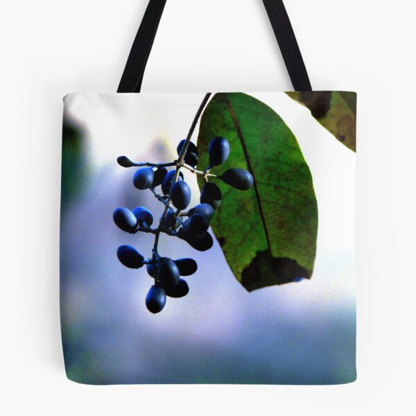 Artikelvorschau, Blue Autumn Berries entworfen und verkauft von Marcia Rubin.