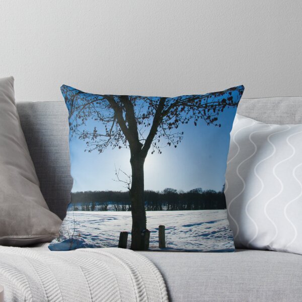Silhouette, Tankersley, South Yorkshire. Throw Pillow