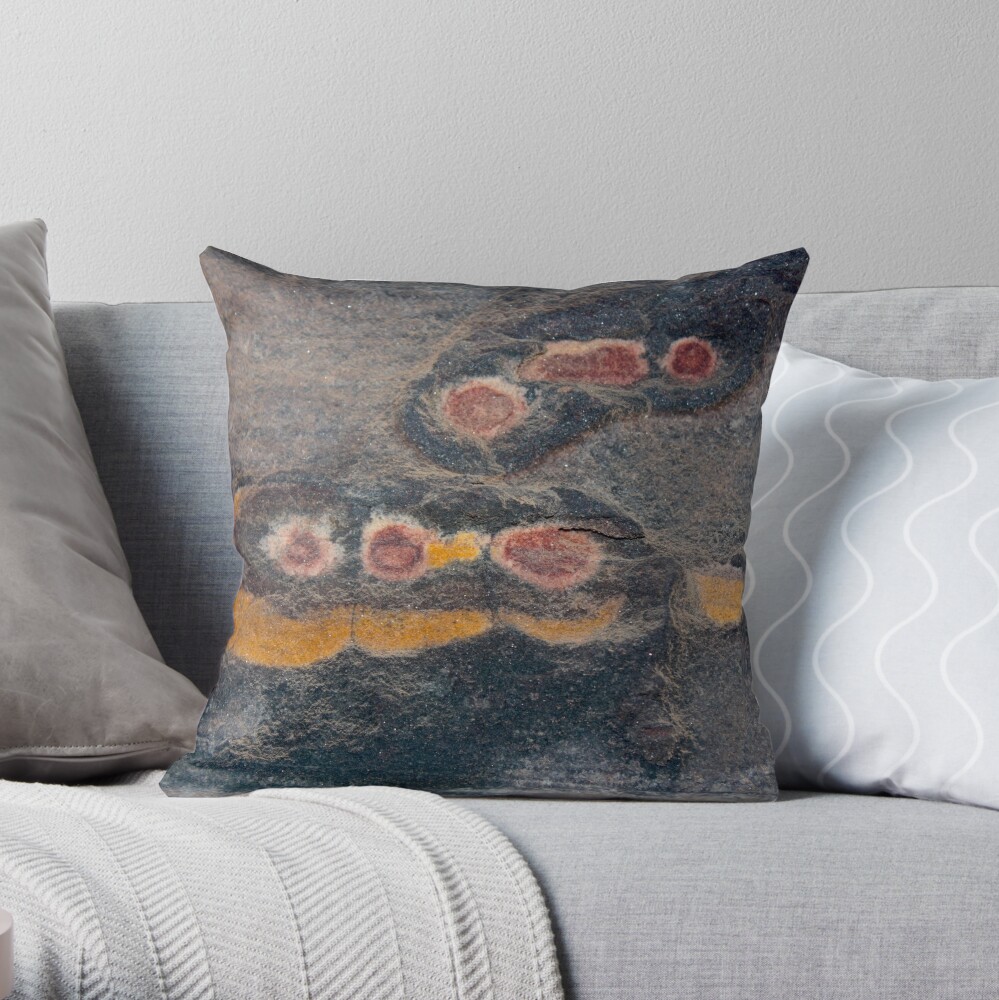 speedy slug trailor Throw Pillow